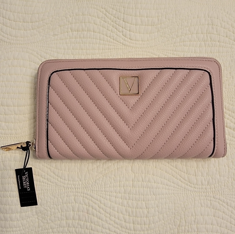 NWT Victoria's Secret Zippered Wallet